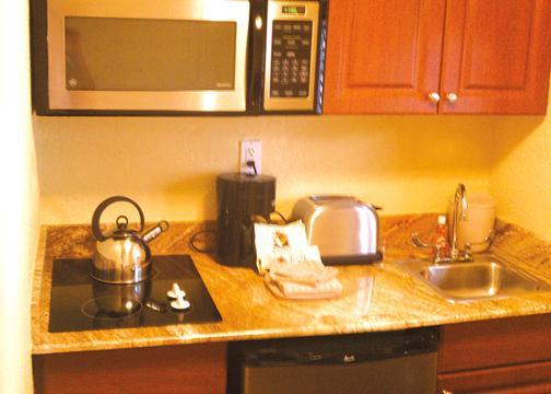 Away Inn Lauderdale-by-the-Sea ภายนอก รูปภาพ